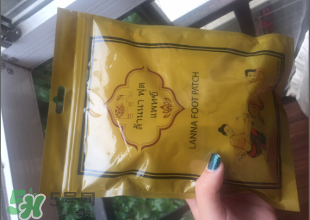 蘭納足貼真假怎么鑒別？蘭納足貼真假對(duì)比