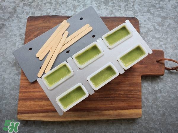 牛油果沙拉怎么做？牛油果沙拉用什么醬？