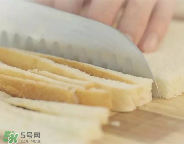 牛油果沙拉怎么做？牛油果沙拉用什么醬？