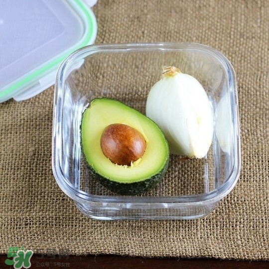 牛油果隔夜了還能吃嗎？牛油果可以冷凍保存嗎？