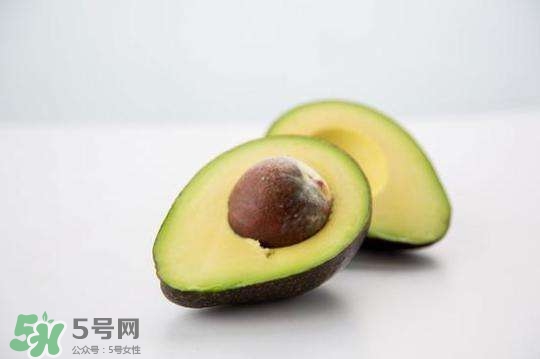 牛油果油寶寶可以吃嗎？牛油果油和核桃油哪個(gè)好？