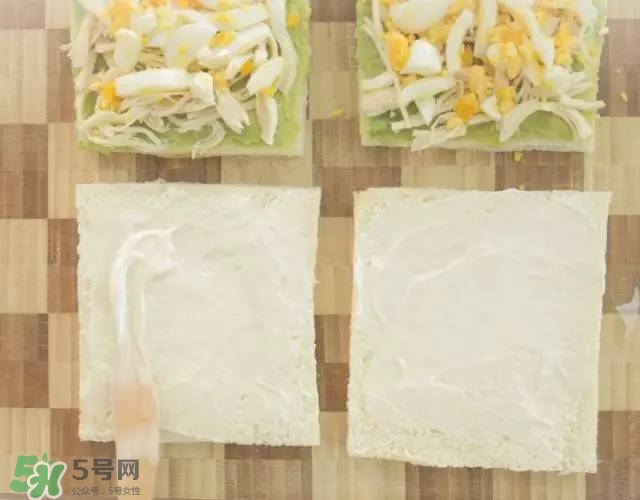 牛油果沙拉怎么做？牛油果沙拉用什么醬？