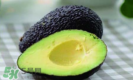 牛油果吃了對子宮好嗎？牛油果對子宮的好處