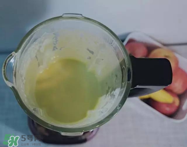 牛油果沙拉怎么做？牛油果沙拉用什么醬？