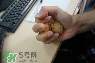 核桃怎么挑選好壞？怎么辨別核桃的好壞？