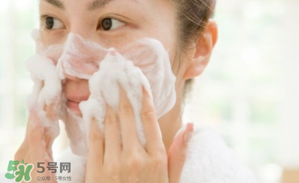 氨基酸潔面是什么？氨基酸洗面奶總結(jié)