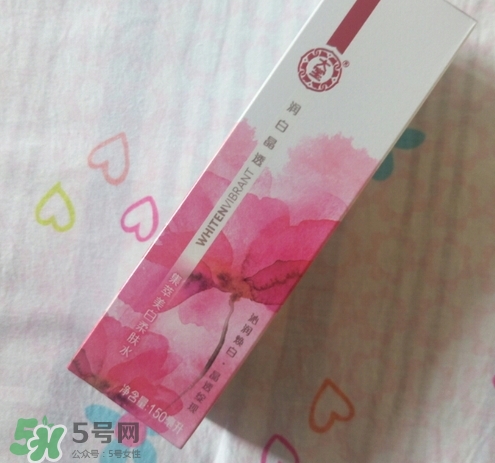 大寶潤(rùn)白晶透柔膚水怎么樣_好用嗎 大寶潤(rùn)白晶透柔膚水怎么樣_好用嗎