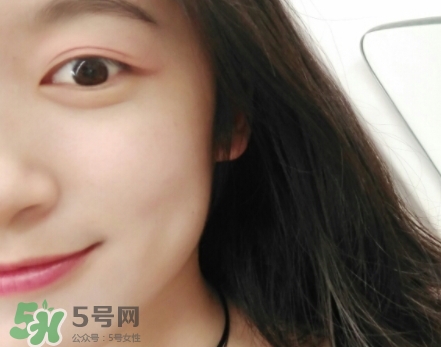 阿芙素顏霜要卸妝嗎？