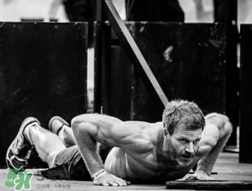 波比跳會(huì)掉肌肉嗎？波比跳會(huì)粗腿嗎？