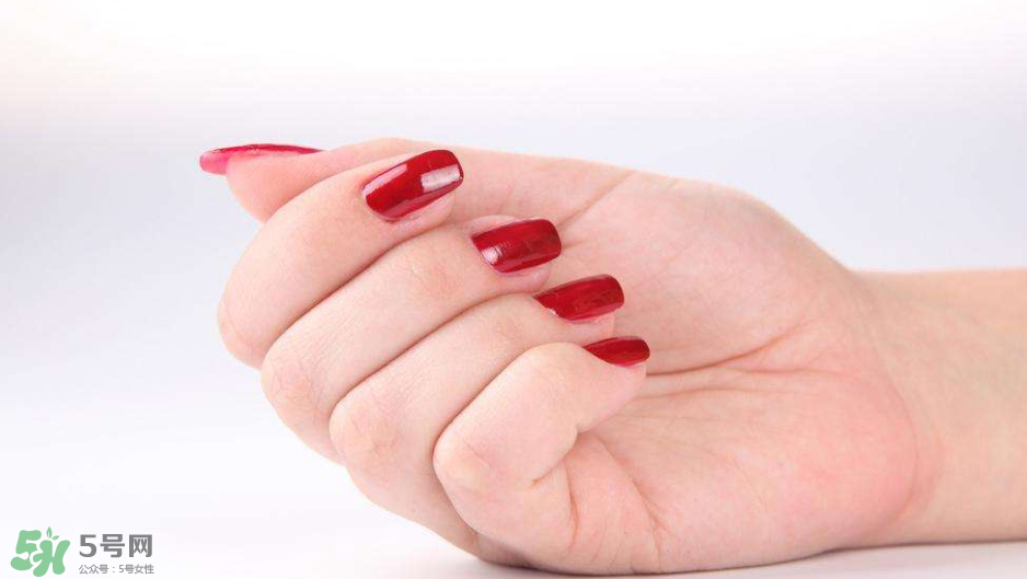 甲周倒刺怎么辦？手部角質(zhì)厚怎么辦？