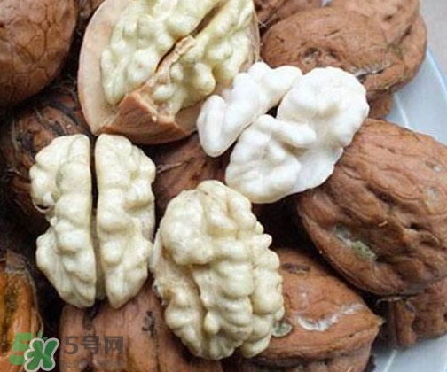 鮮核桃是涼性還是熱性？鮮核桃是發(fā)物嗎？