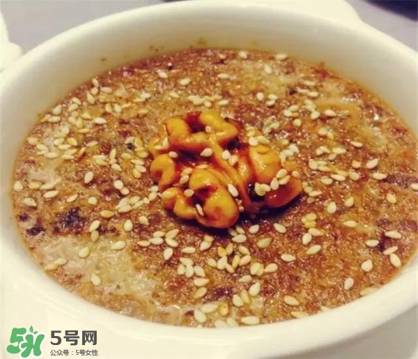 新鮮核桃怎么吃？新鮮核桃怎么給寶寶吃？