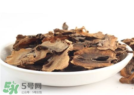 核桃分心木可以煲湯嗎？核桃分心木可以和枸杞泡水嗎？