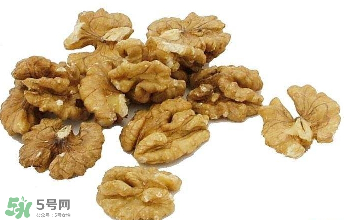 鮮核桃是涼性還是熱性？鮮核桃是發(fā)物嗎？