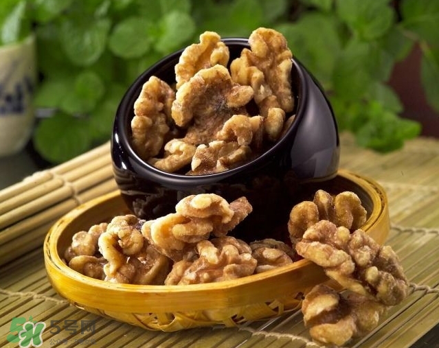 核桃什么時候吃最好？核桃一次吃多少為宜？