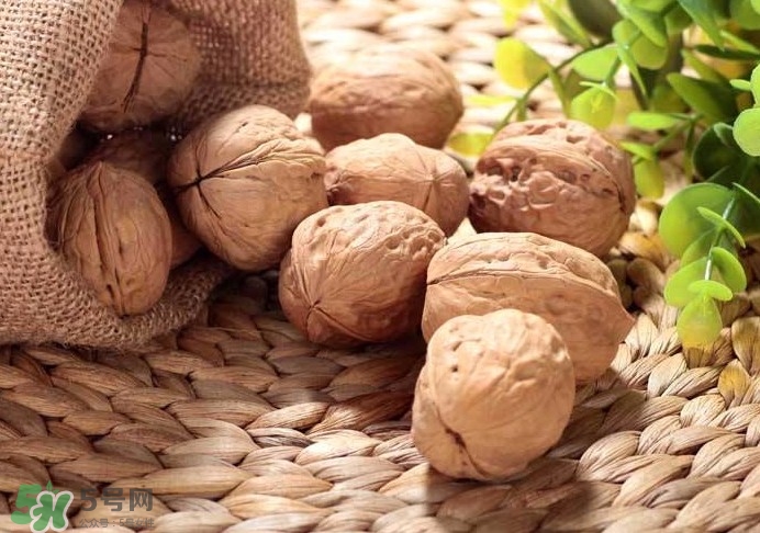 核桃什么時候吃最好？核桃一次吃多少為宜？