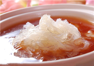 魚(yú)翅卡喉嚨了怎么辦？魚(yú)翅卡喉嚨的自救法