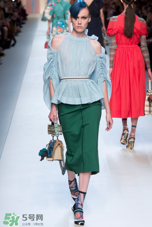 fendi2018春夏系列怎么樣_好看嗎_款式有哪些？