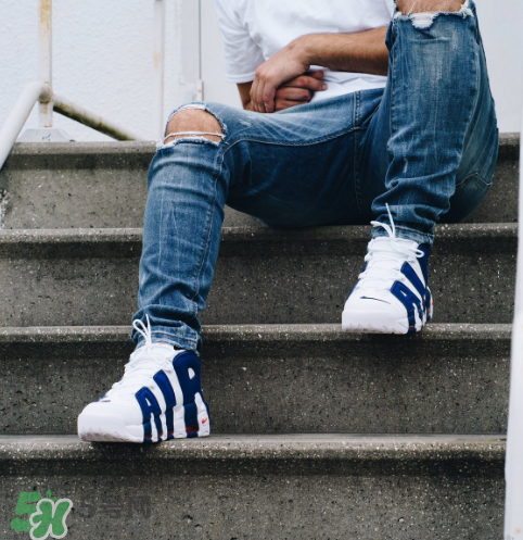 nike air more uptempo尼克斯配色上腳效果怎么樣？