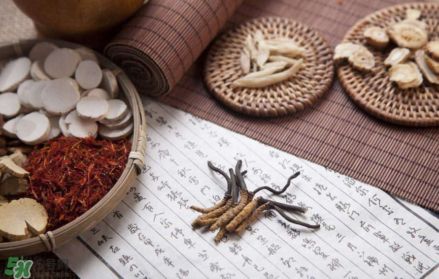 清熱降火的中藥有哪些？清熱降火的中藥大全