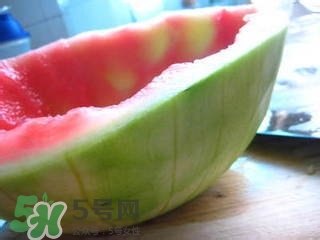 醋泡洋蔥能降血壓嗎？哪些食物可以降血壓？