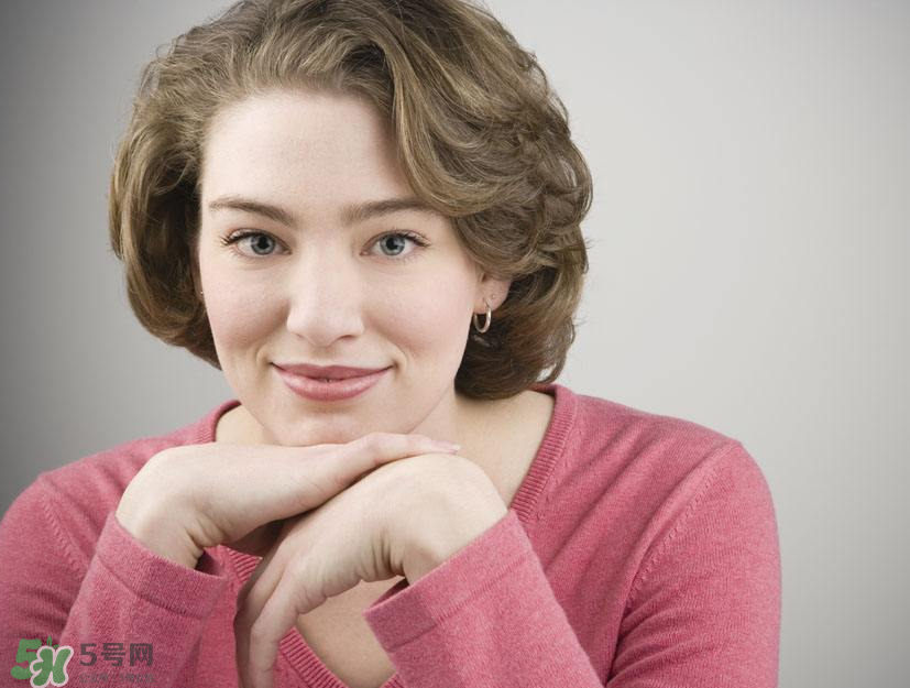 乳腺炎是乳腺增生嗎？乳腺炎和乳腺增生有什么區(qū)別？