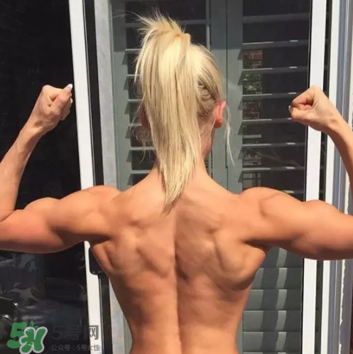 杠鈴劃船練哪里？杠鈴劃船重量怎么選？