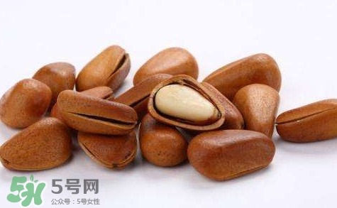 松子不能和什么一起吃？松子什么人不能吃