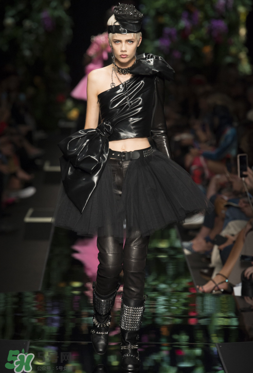 moschino2018春夏系列服裝怎么樣_好看嗎？