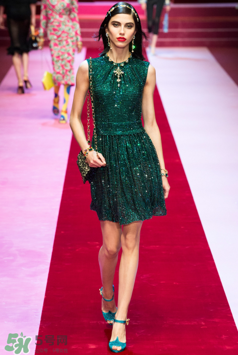 dolce gabbana2018春夏系列服裝怎么樣_好看嗎？
