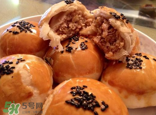 ?鮮肉月餅烤多長(zhǎng)時(shí)間 ?鮮肉月餅怎么烤 ?鮮肉月餅烤多長(zhǎng)時(shí)間 ?鮮肉月餅怎么烤