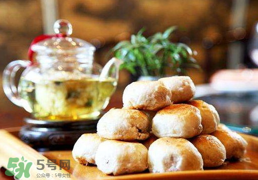 ?鮮肉月餅烤多長(zhǎng)時(shí)間 ?鮮肉月餅怎么烤 ?鮮肉月餅烤多長(zhǎng)時(shí)間 ?鮮肉月餅怎么烤