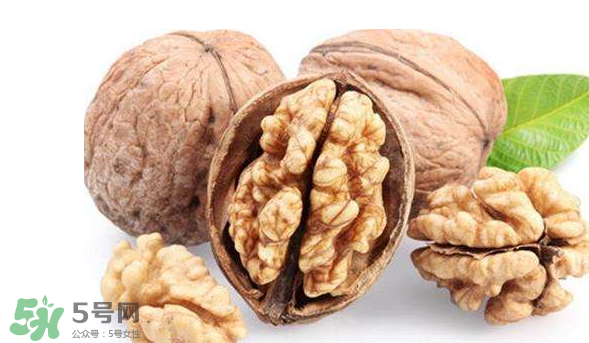 核桃的主要品類有哪些？怎樣正確吃核桃？