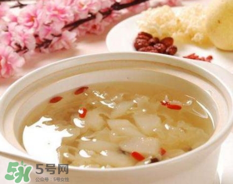 什么食物潤(rùn)肺止咳？潤(rùn)肺止咳湯的做法大全 