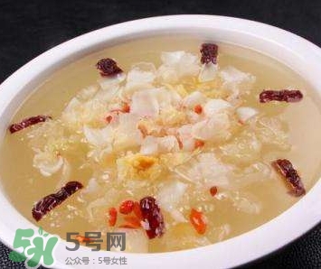 什么食物潤(rùn)肺止咳？潤(rùn)肺止咳湯的做法大全 