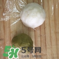 榴蓮冰皮月餅的做法？榴蓮冰皮月餅價(jià)格