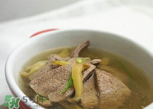 豬肝湯怎么做好喝？吃豬肝的注意事項(xiàng)