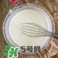 榴蓮冰皮月餅的做法？榴蓮冰皮月餅價(jià)格