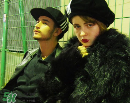 gallerie與adidas聯(lián)名款帽子多少錢(qián)_在哪買(mǎi)？