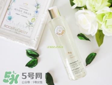 香邂格蕾古法凝光醋萃爽膚水怎么用？