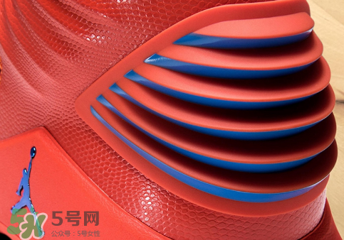 air jordan 32威少專屬雷霆配色實物什么樣？