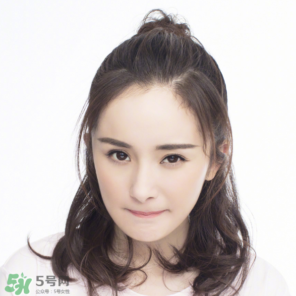 墊下巴會顯得臉小嗎？墊下巴會一直婆婆嘴嗎？