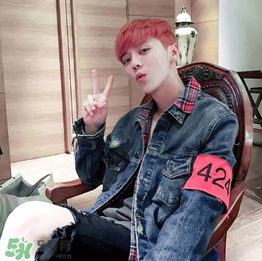 424袖標(biāo)是什么牌子？424 on fairfax是什么檔次？