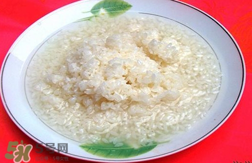 醪糟怎么讀？醪糟下奶嗎？