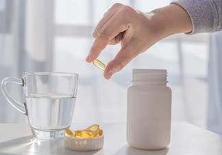 螺旋藻能治痛風嗎？痛風可以吃什么保健品？