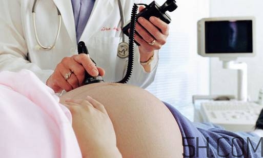 羊水過少能順產(chǎn)嗎？羊水過少的原因 