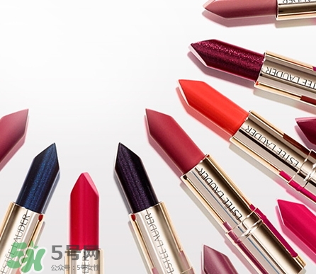 雅詩蘭黛戀愛唇膏怎么打開？雅詩蘭黛戀愛唇膏怎么用