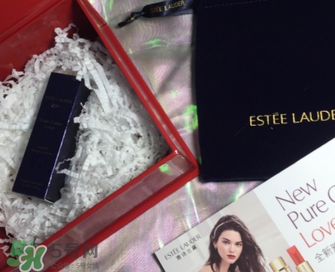 雅詩蘭黛戀愛唇膏220心動(dòng)色試色