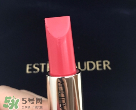 雅詩蘭黛戀愛唇膏220心動(dòng)色試色