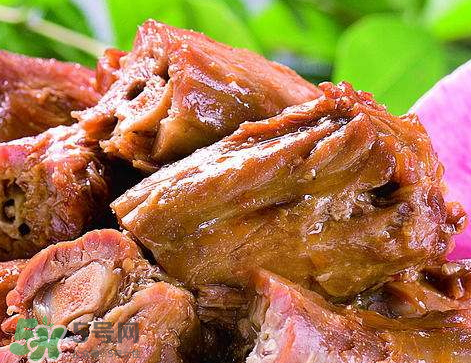 鴨脖熱量高嗎？一根鴨脖子的熱量是多少？